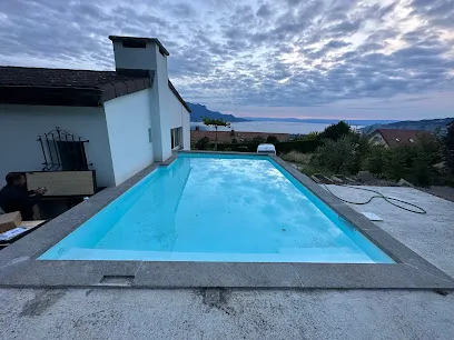 Image de Reno Piscine- le spécialiste de la rénovation de piscine coque polyester